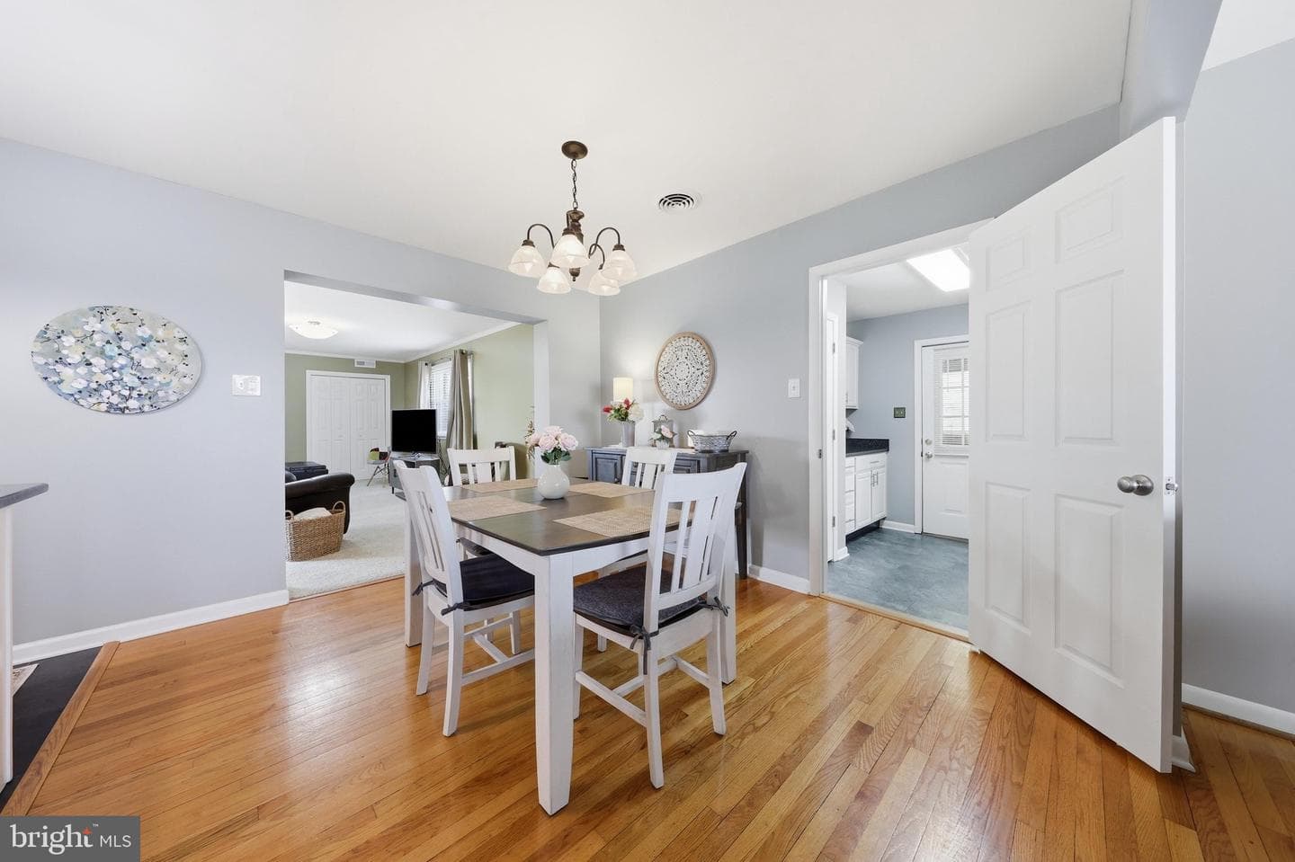 16913 Fairview Road photo 14
