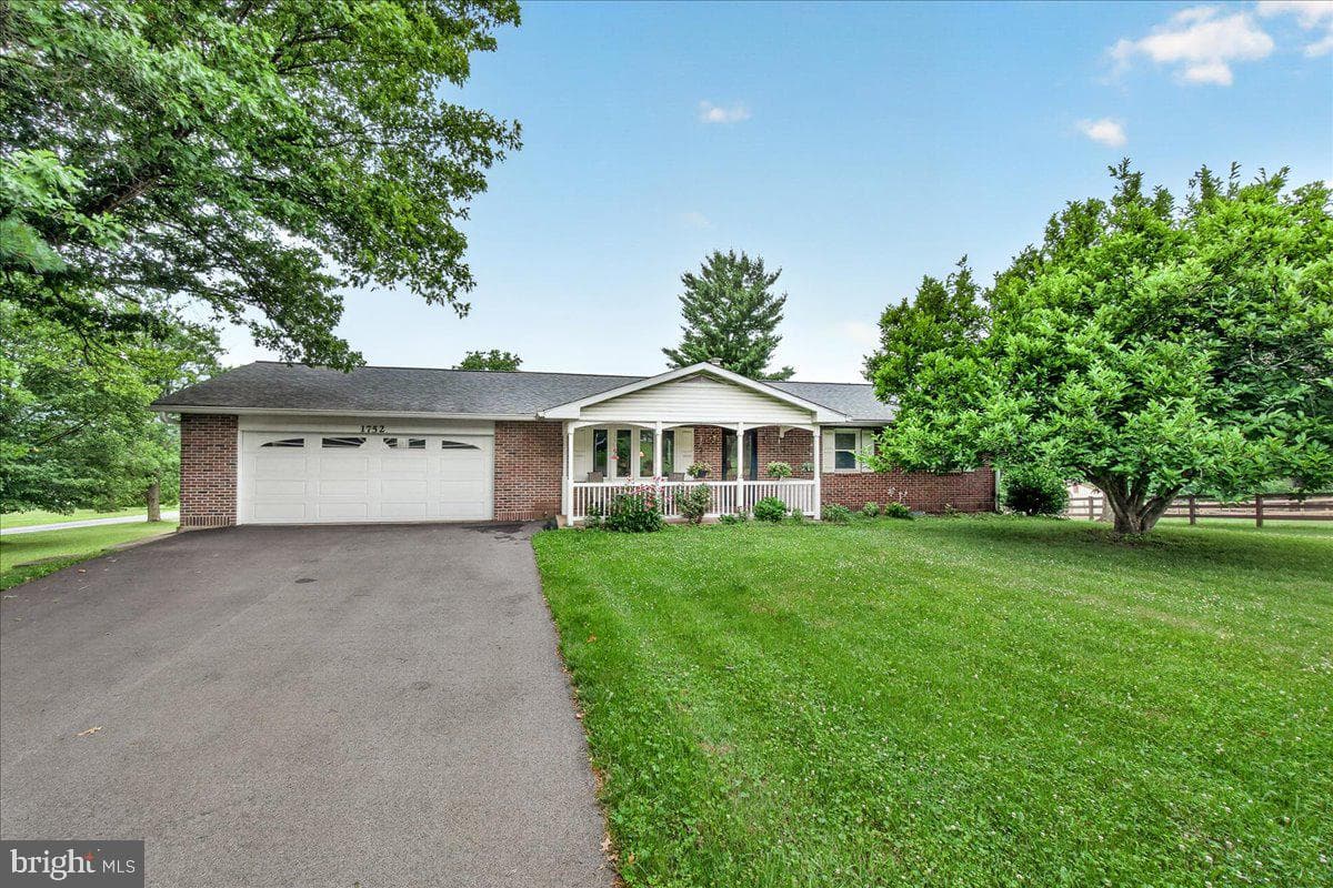 1752 Rohrersville Road photo 1