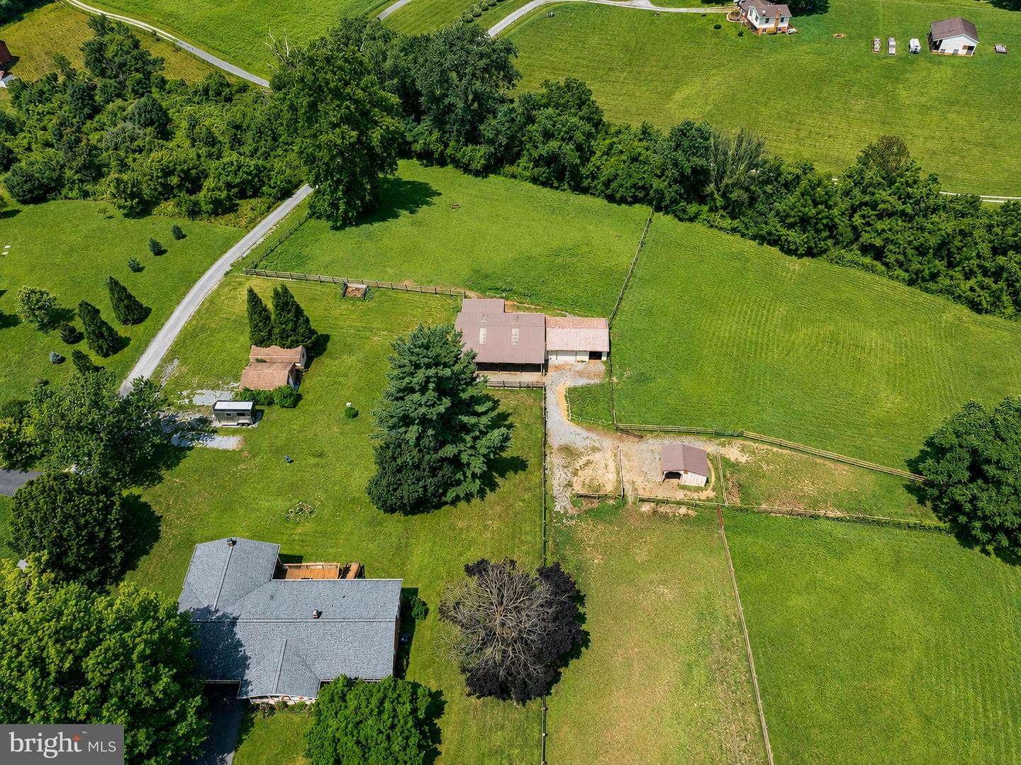 1752 Rohrersville Road photo 85