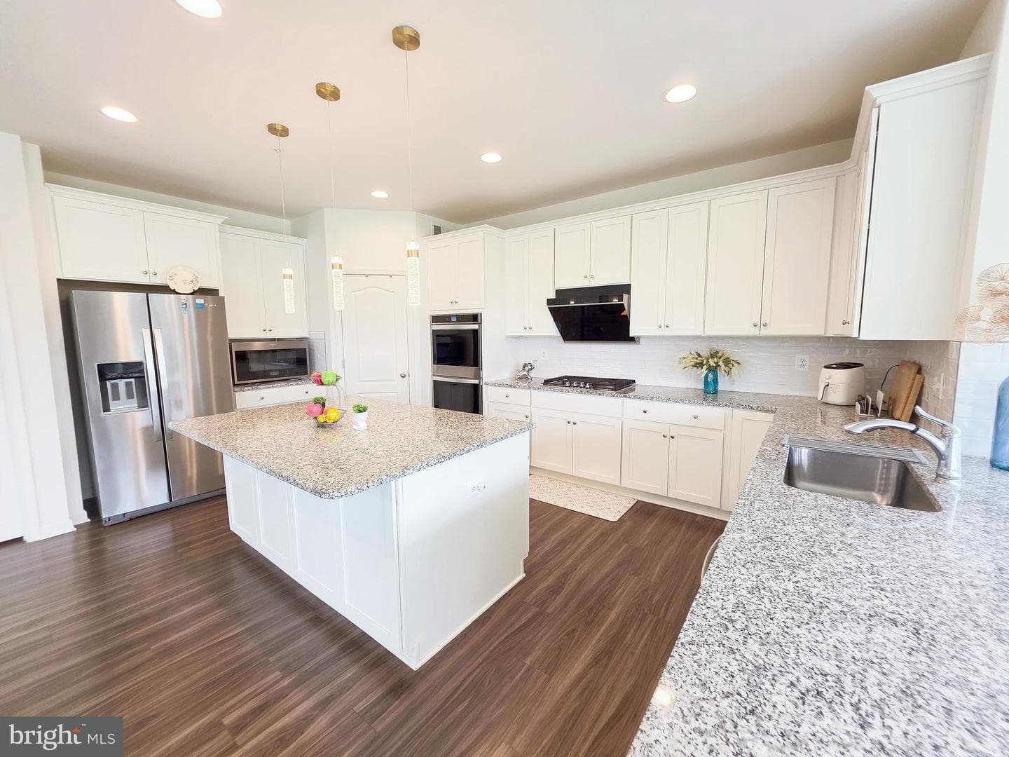 18113 Gracehill Court photo 23