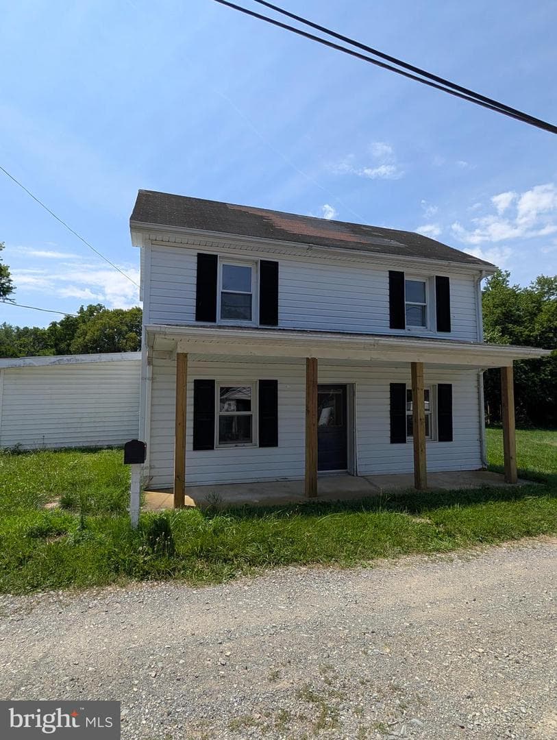 18003 Davis Lane photo 1