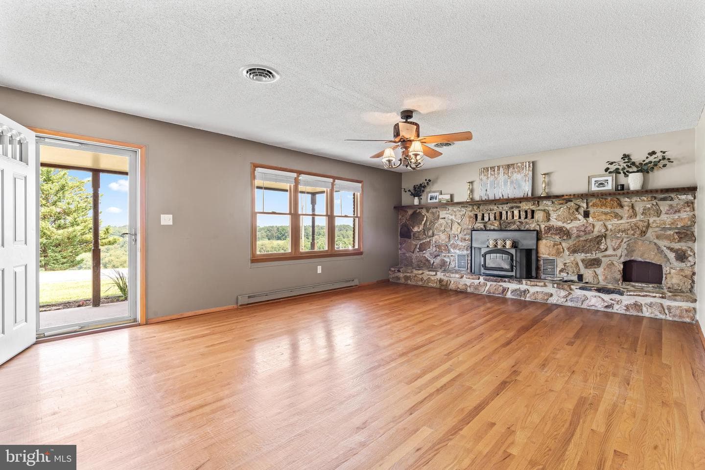 14435 White Oak Ridge photo 7