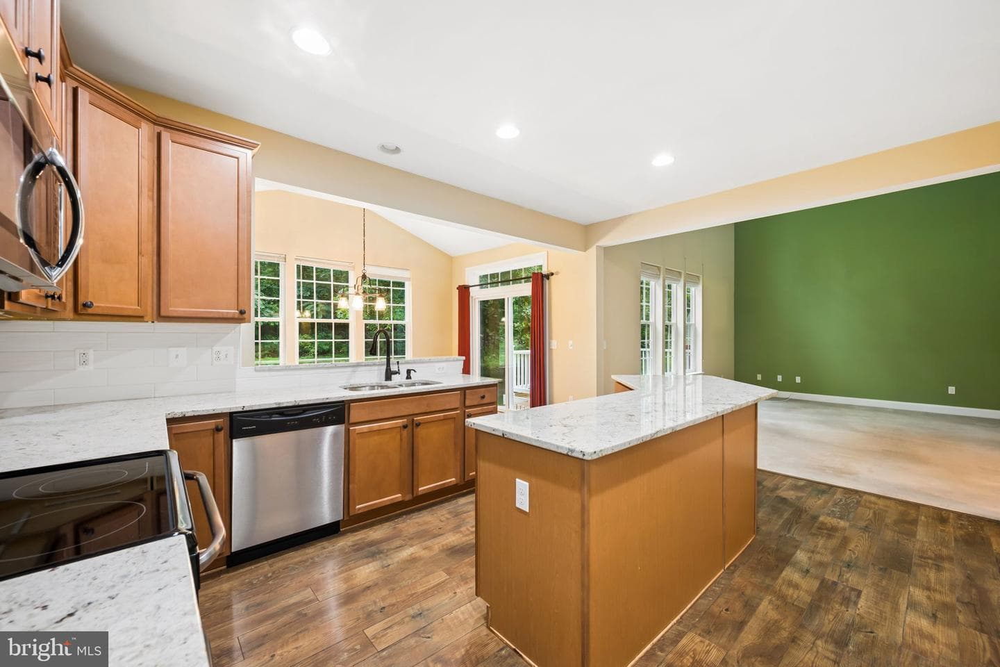 3010 Kaetzel Road photo 21