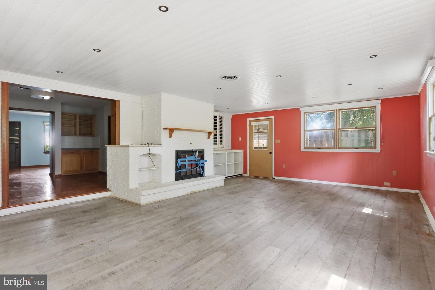 11911 Sycamore Drive photo 12