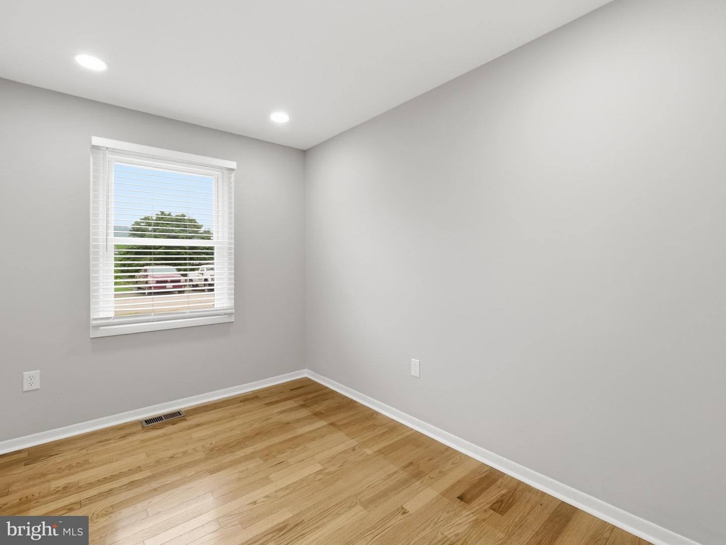 206 Weldon Drive photo 17