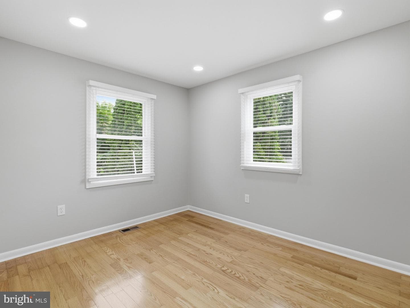 206 Weldon Drive photo 22