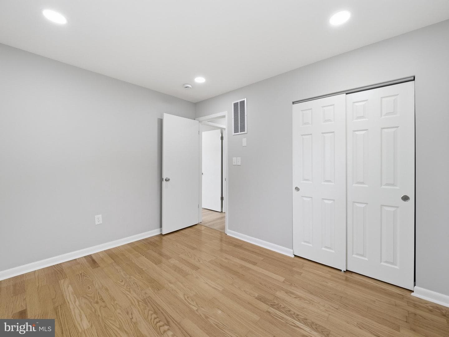 206 Weldon Drive photo 23