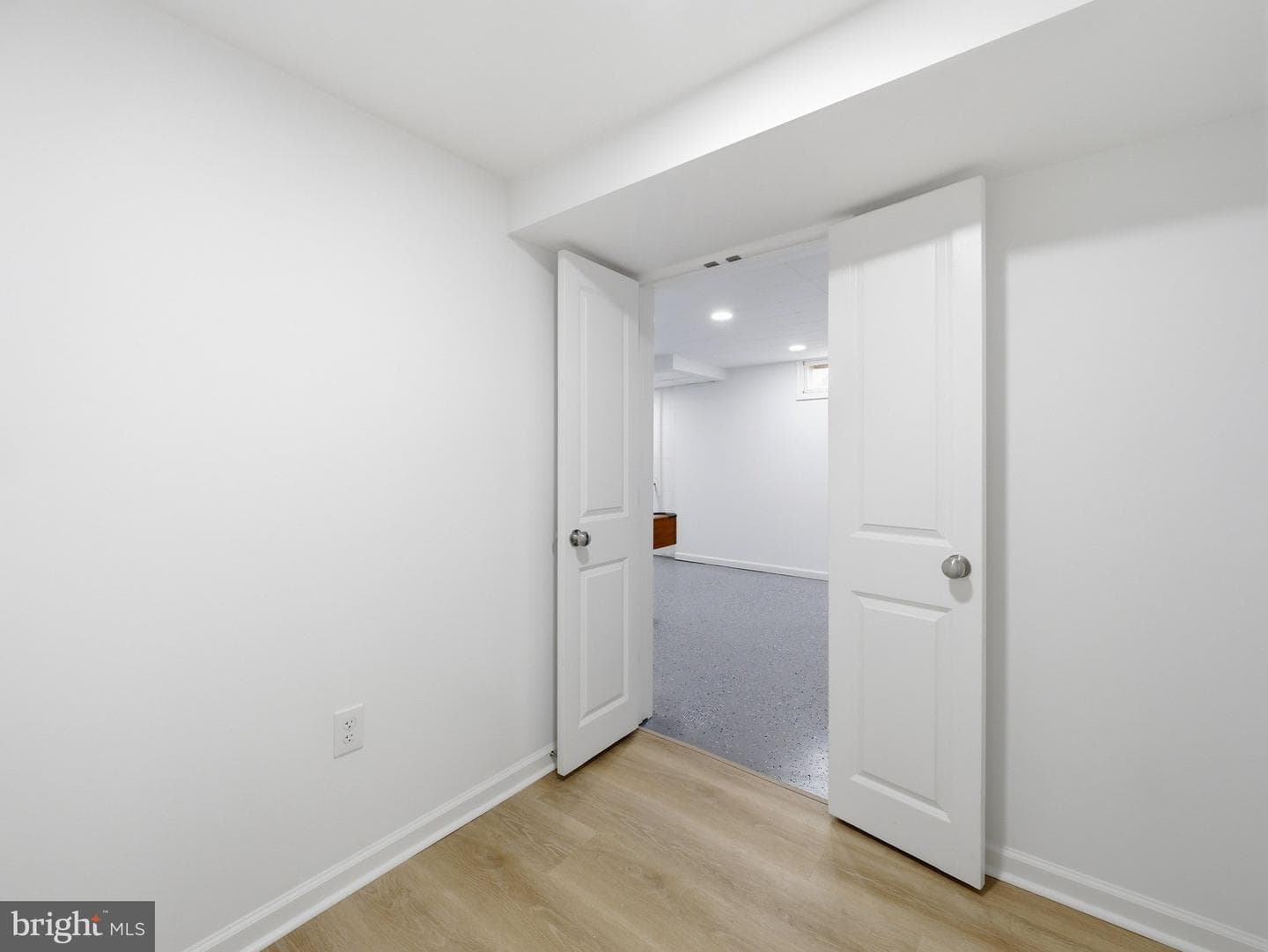 206 Weldon Drive photo 28