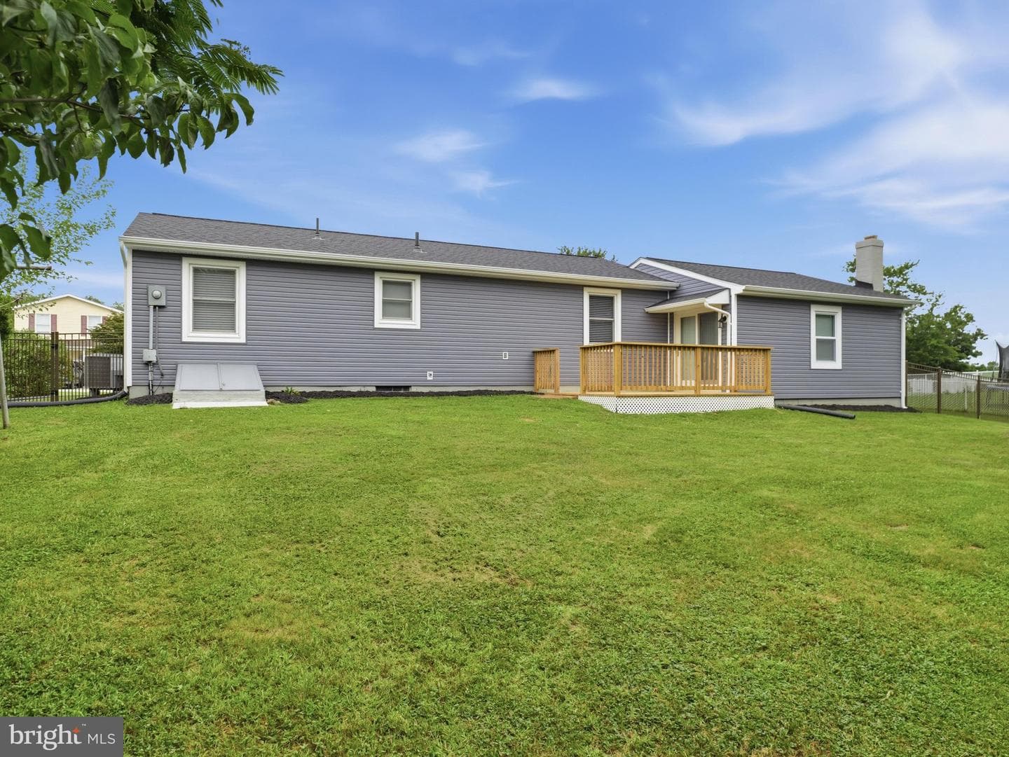 206 Weldon Drive photo 38