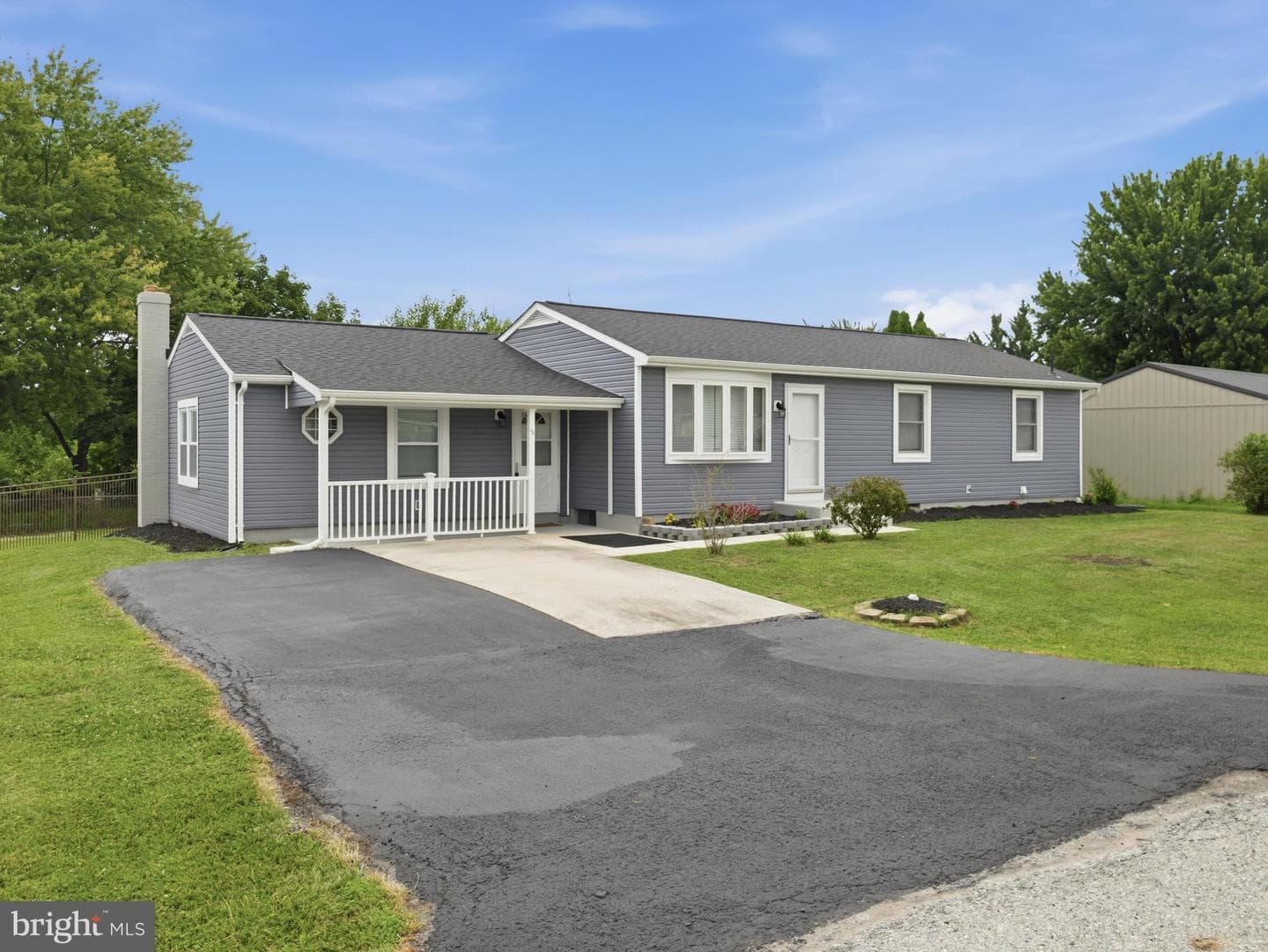 206 Weldon Drive photo 41