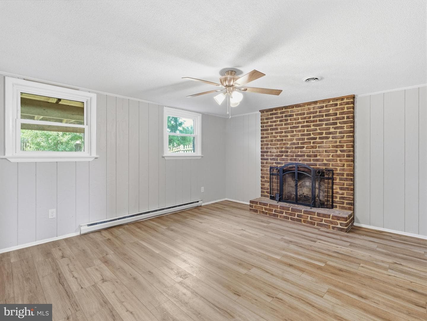 17608 Forest Glen Circle photo 21