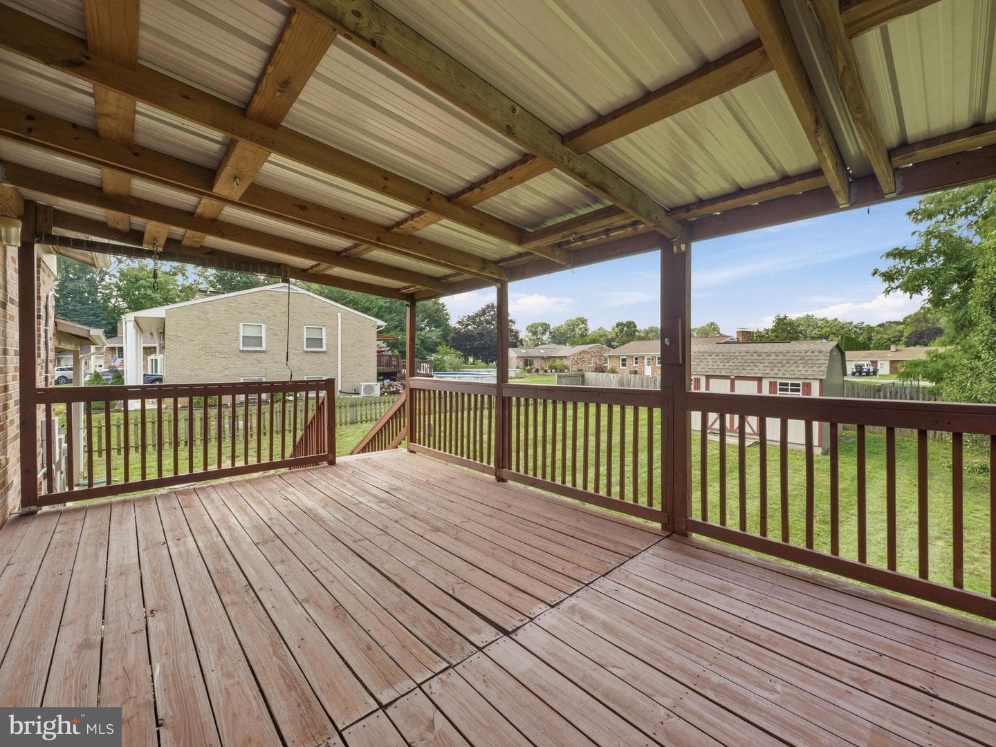 17608 Forest Glen Circle photo 32