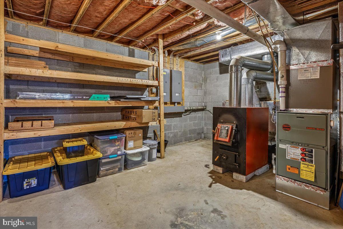 4444 Mills Road photo 29