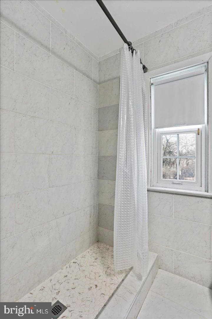 19011 Orchard Terrace Road photo 28
