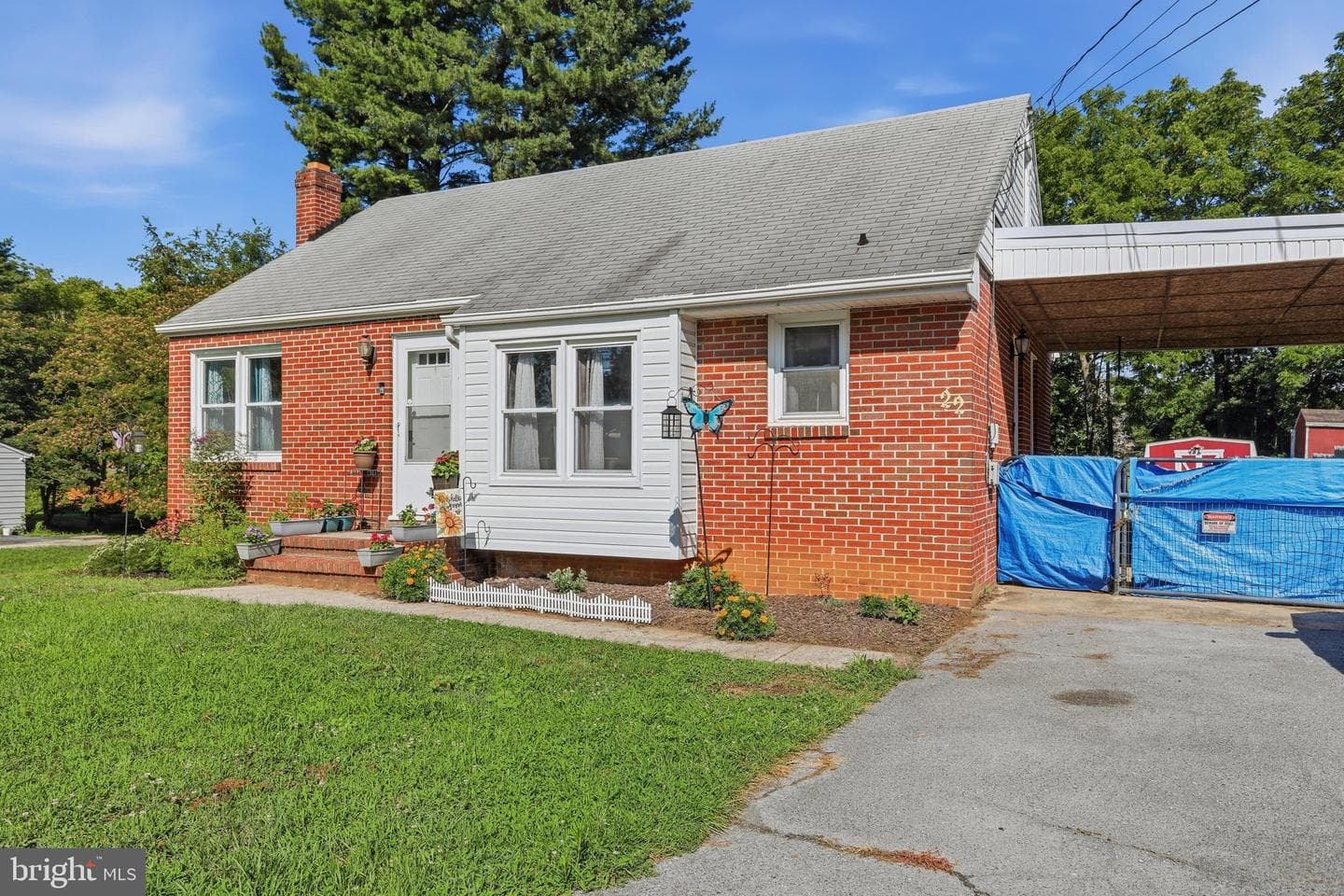 22 Emmert Road photo 2