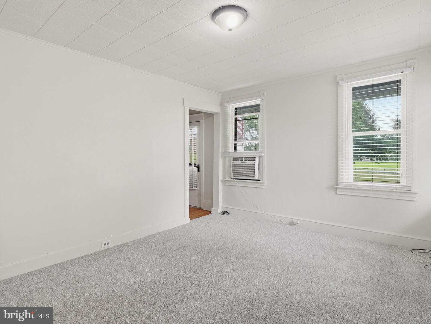1043 Spruce Street photo 11