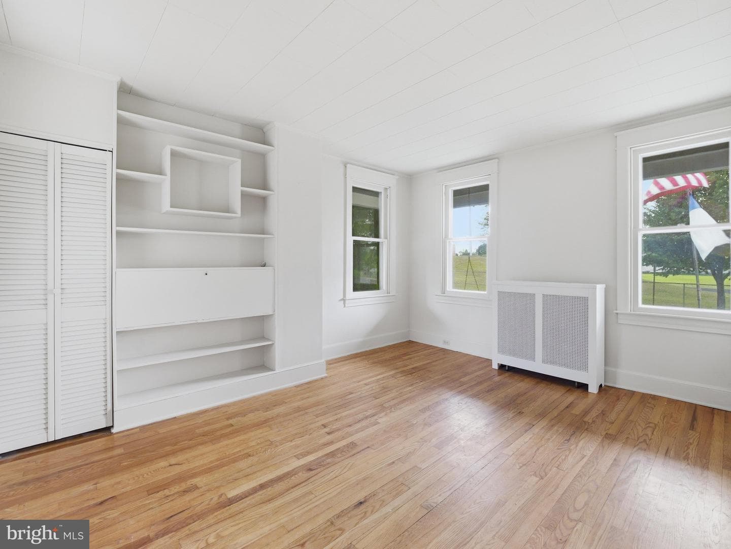 1043 Spruce Street photo 13