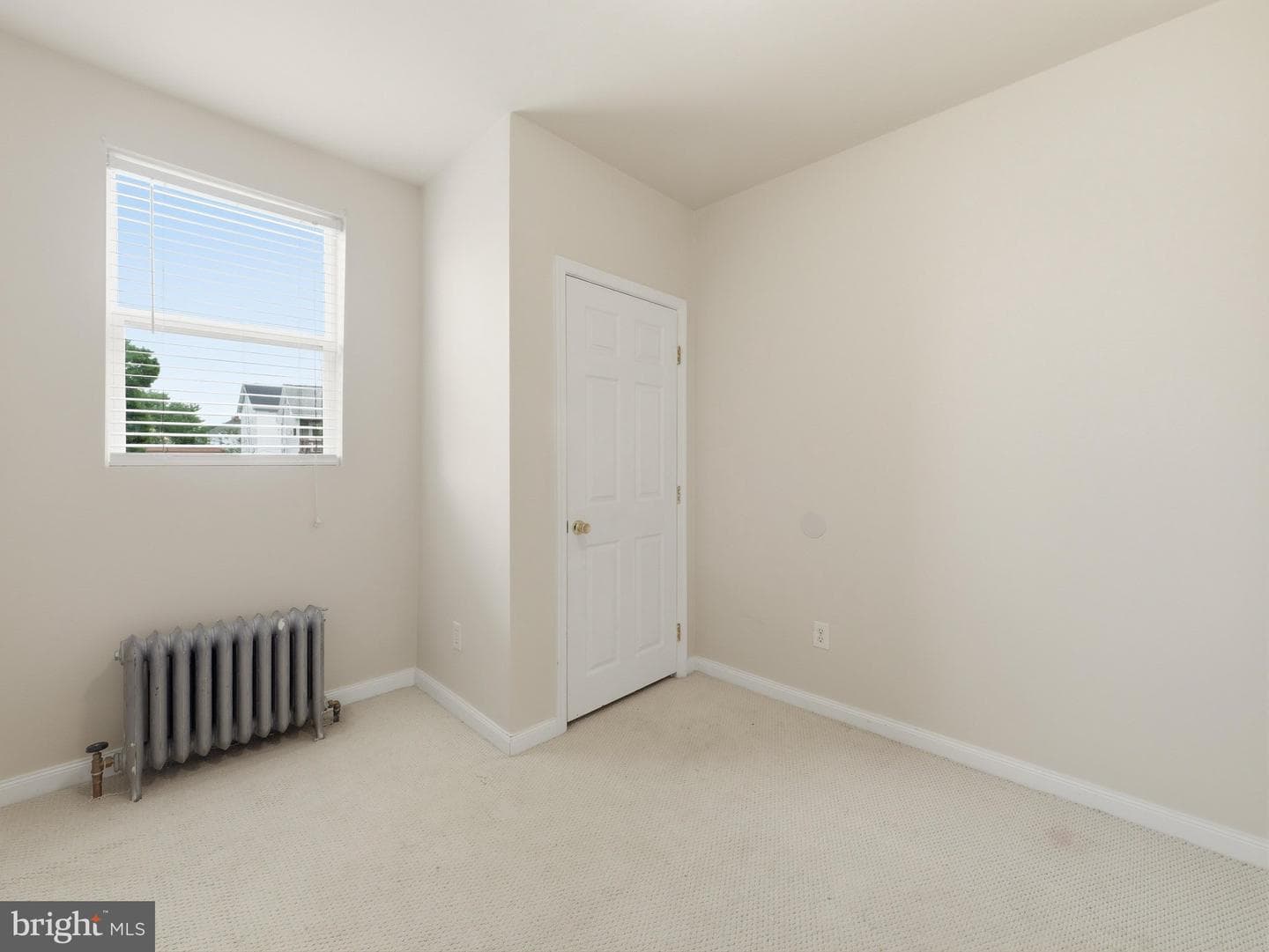 1043 Spruce Street photo 22