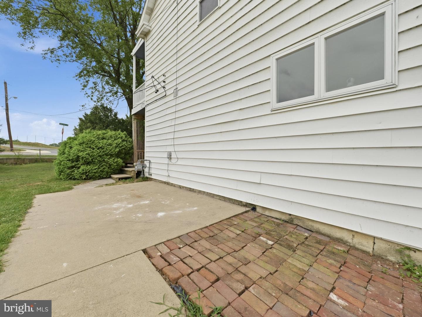 1043 Spruce Street photo 34