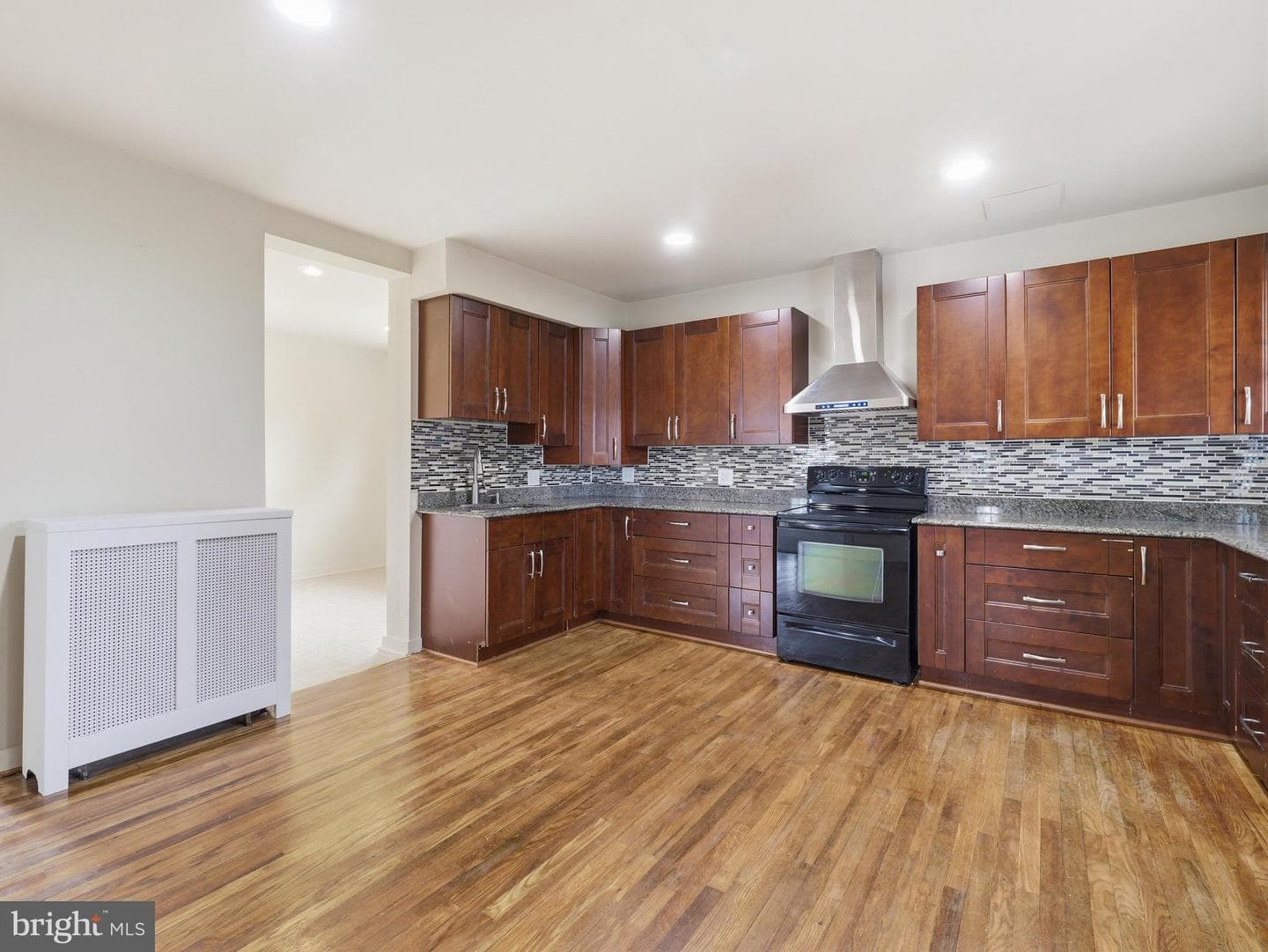 1043 Spruce Street photo 7