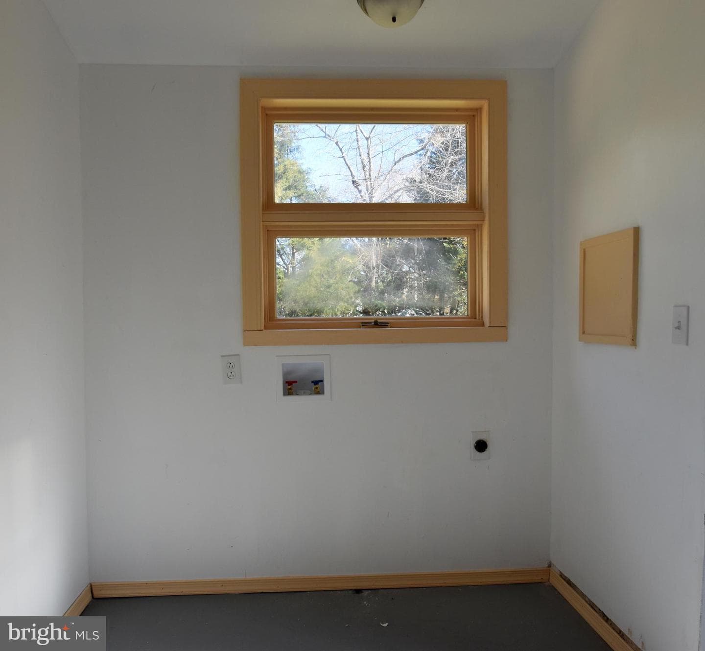 213 W Main Street photo 10