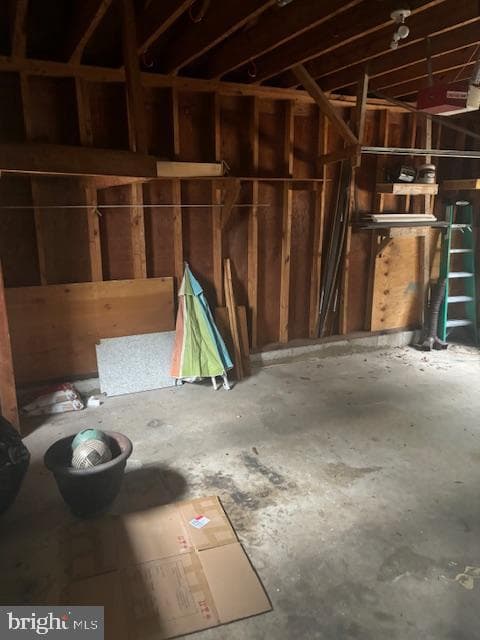 508 Douglas Road photo 41