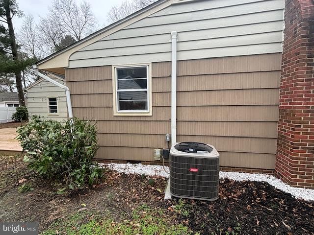 508 Douglas Road photo 9