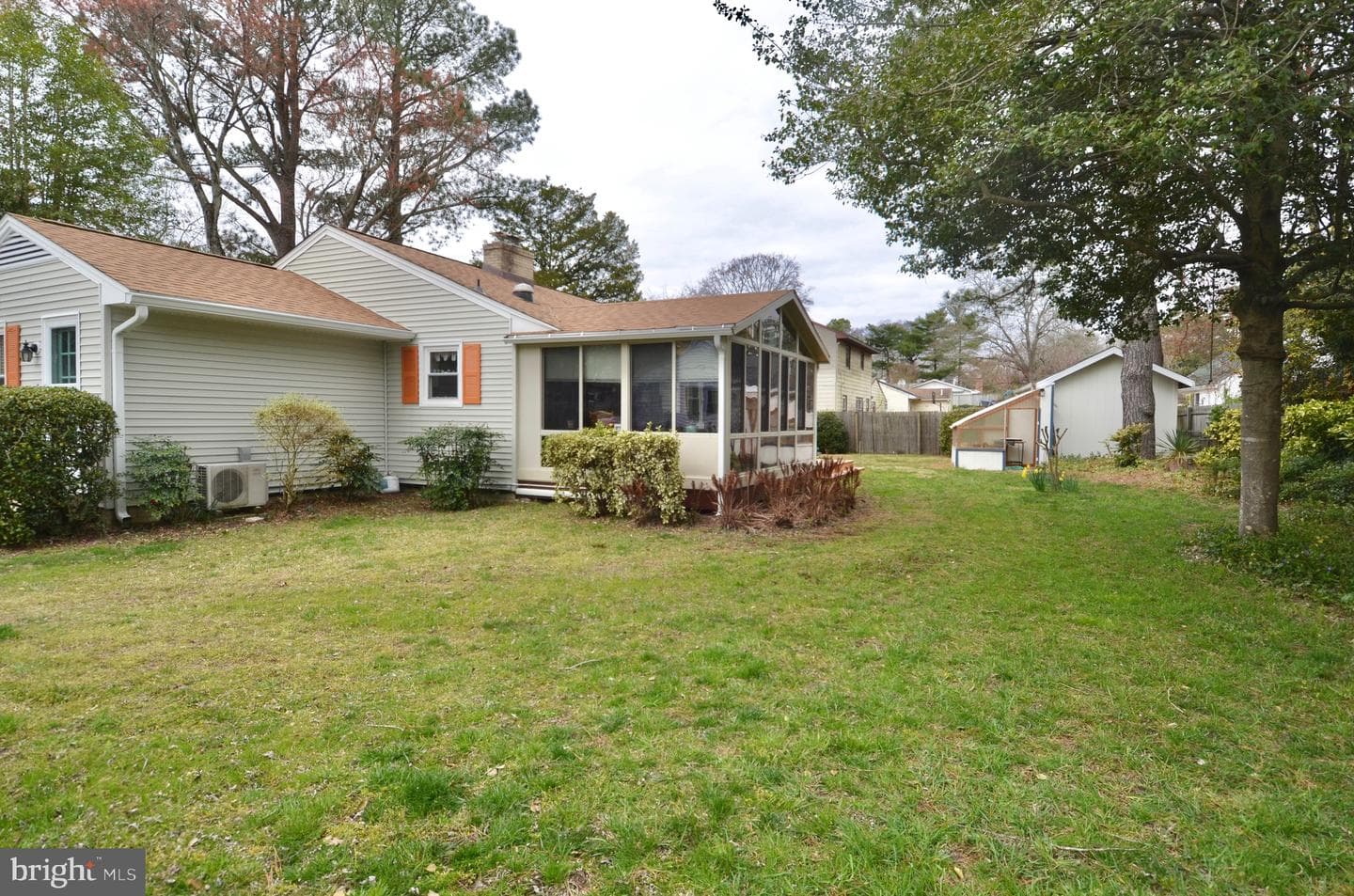611 Irene Avenue photo 30