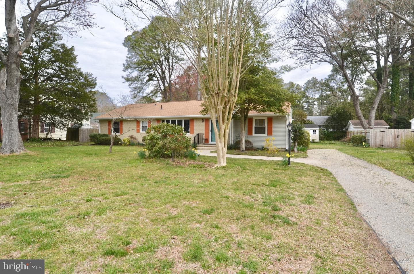 611 Irene Avenue photo 32