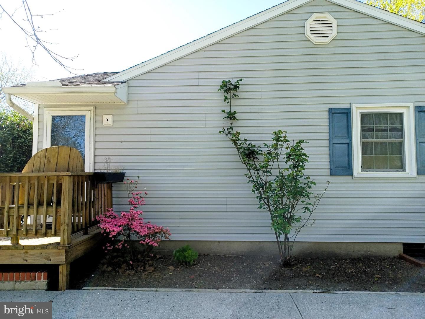125 Johnson Drive photo 4
