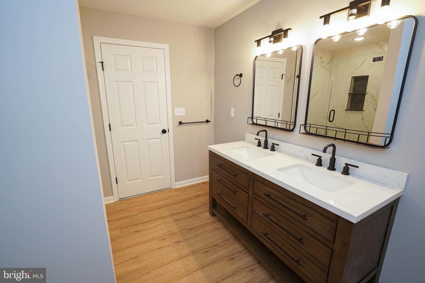 8292 Robin Hood Drive photo 21