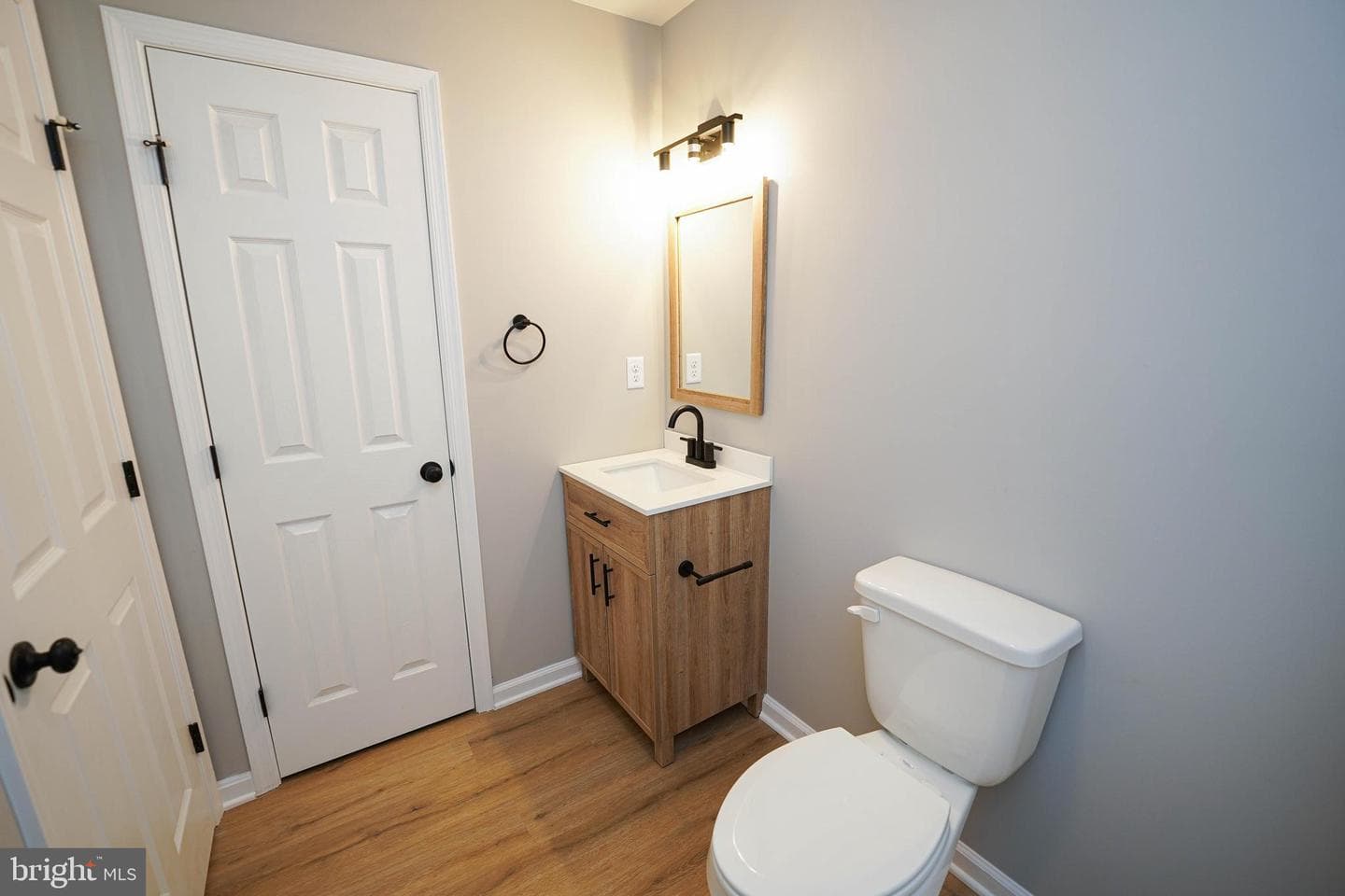 8292 Robin Hood Drive photo 28