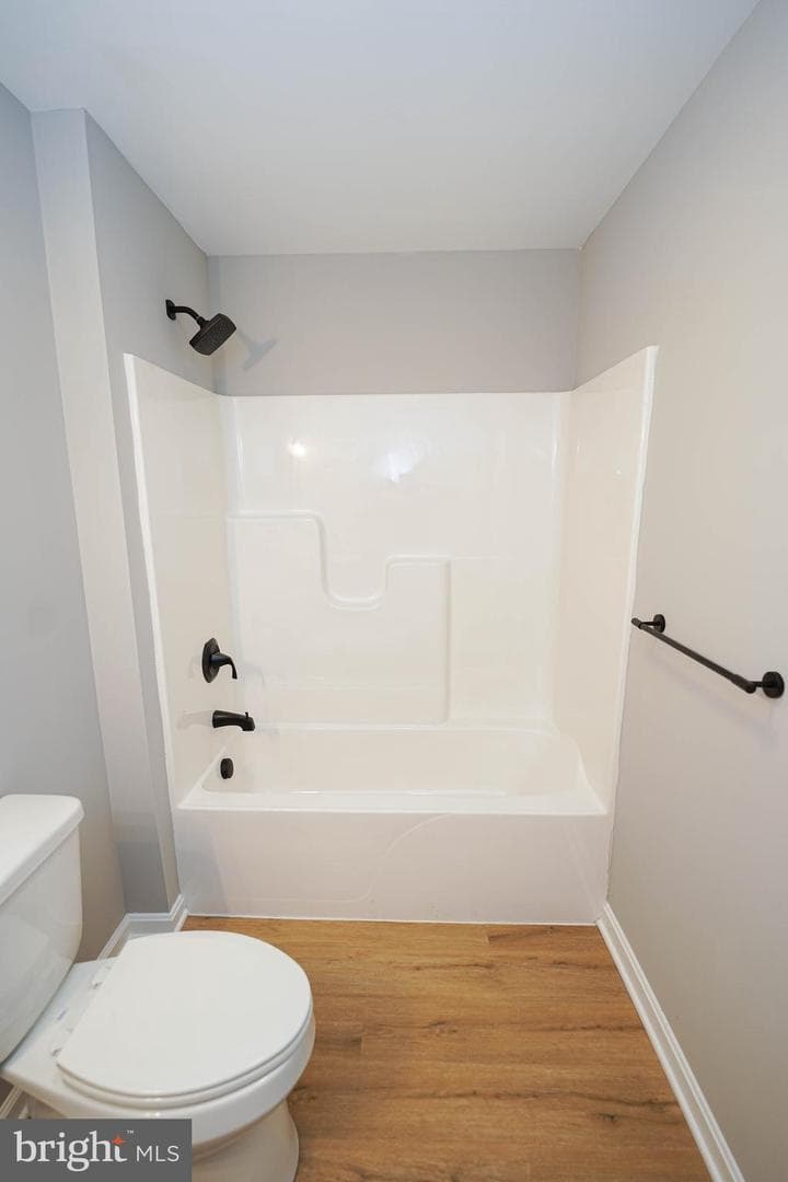8292 Robin Hood Drive photo 29