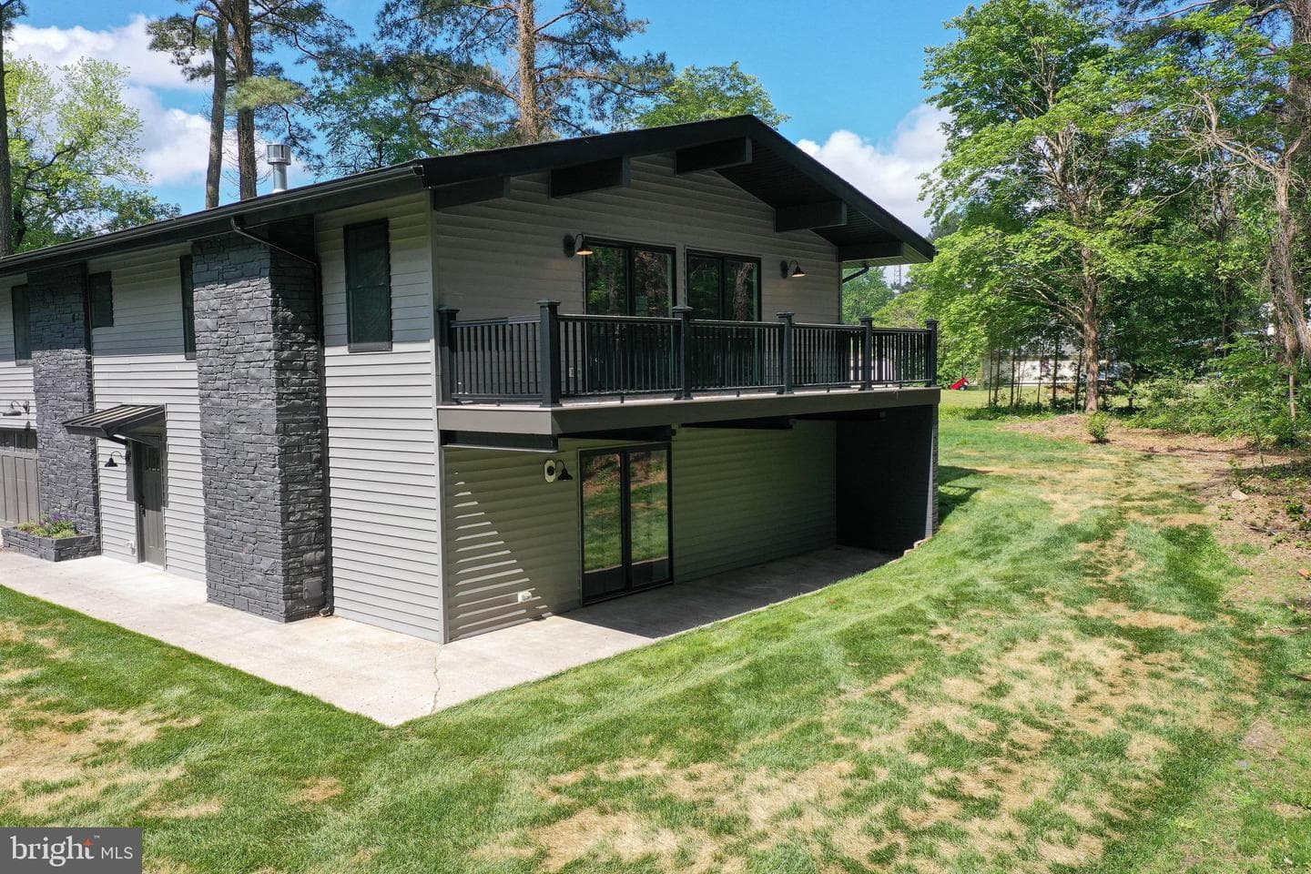 8292 Robin Hood Drive photo 45