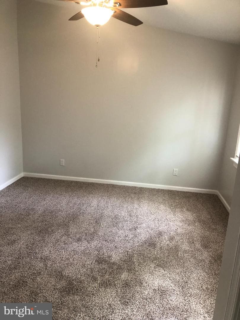 406 Venton Place photo 12