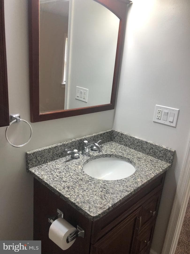 406 Venton Place photo 14