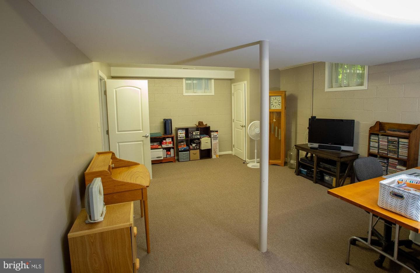 1003 Hinman Lane photo 31