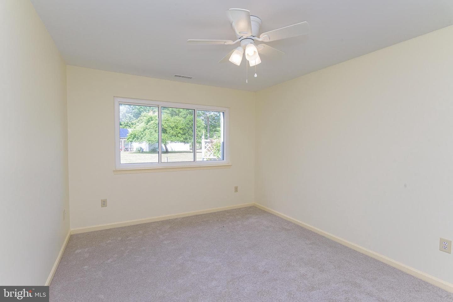 1004 Heron Court photo 19