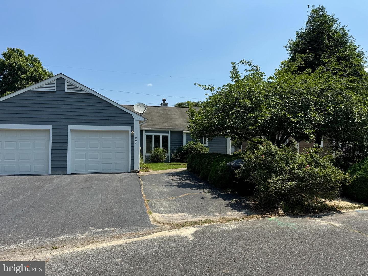 1004 Heron Court photo 35