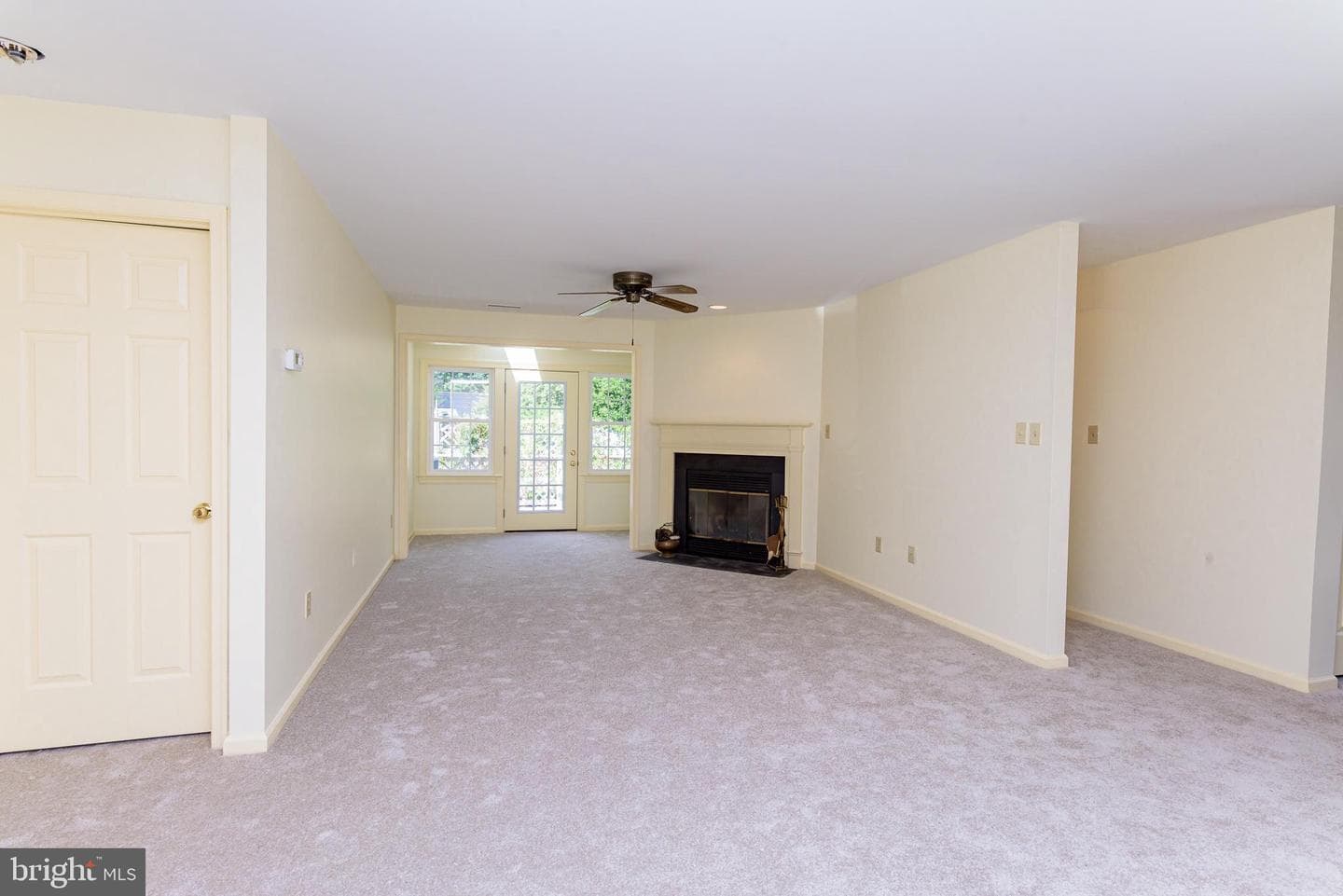 1004 Heron Court photo 38