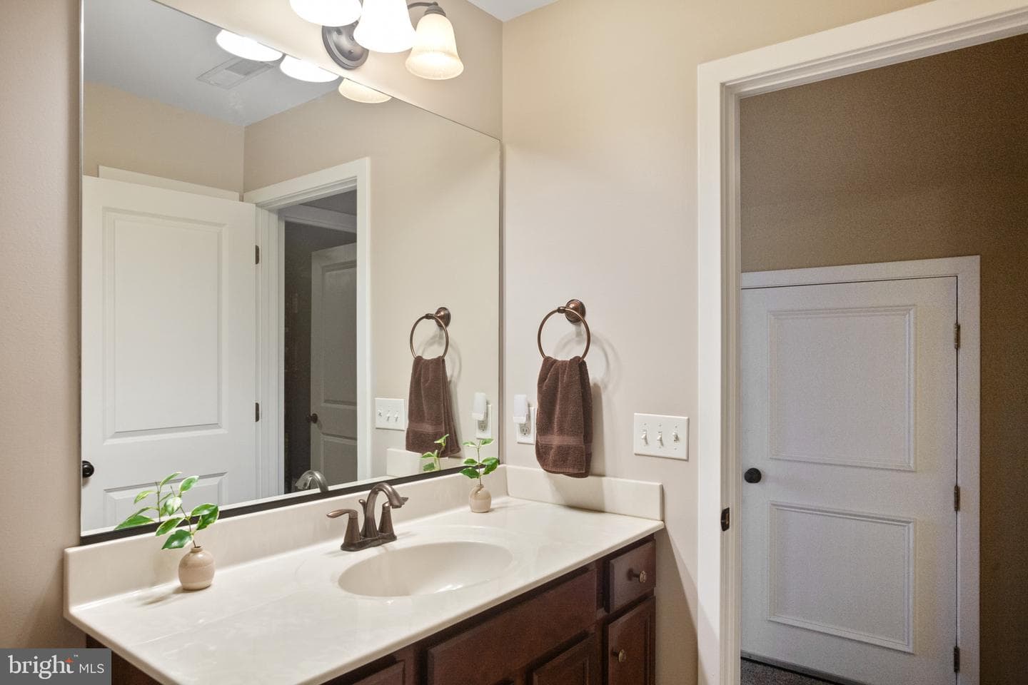 27282 Equestrian Drive photo 30