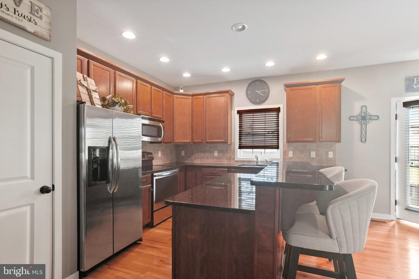 27282 Equestrian Drive photo 4