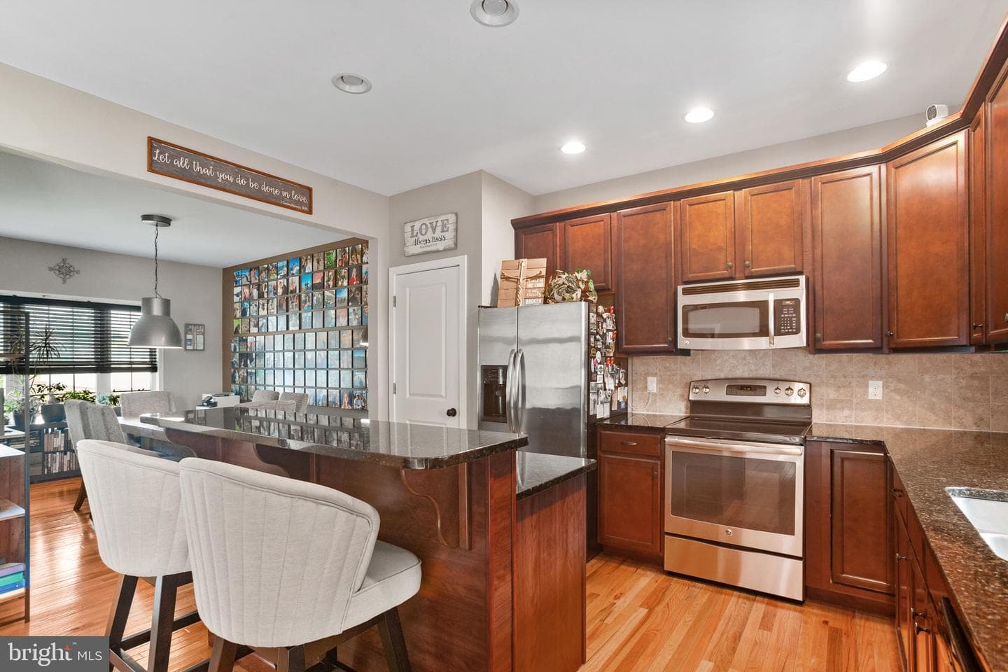 27282 Equestrian Drive photo 5