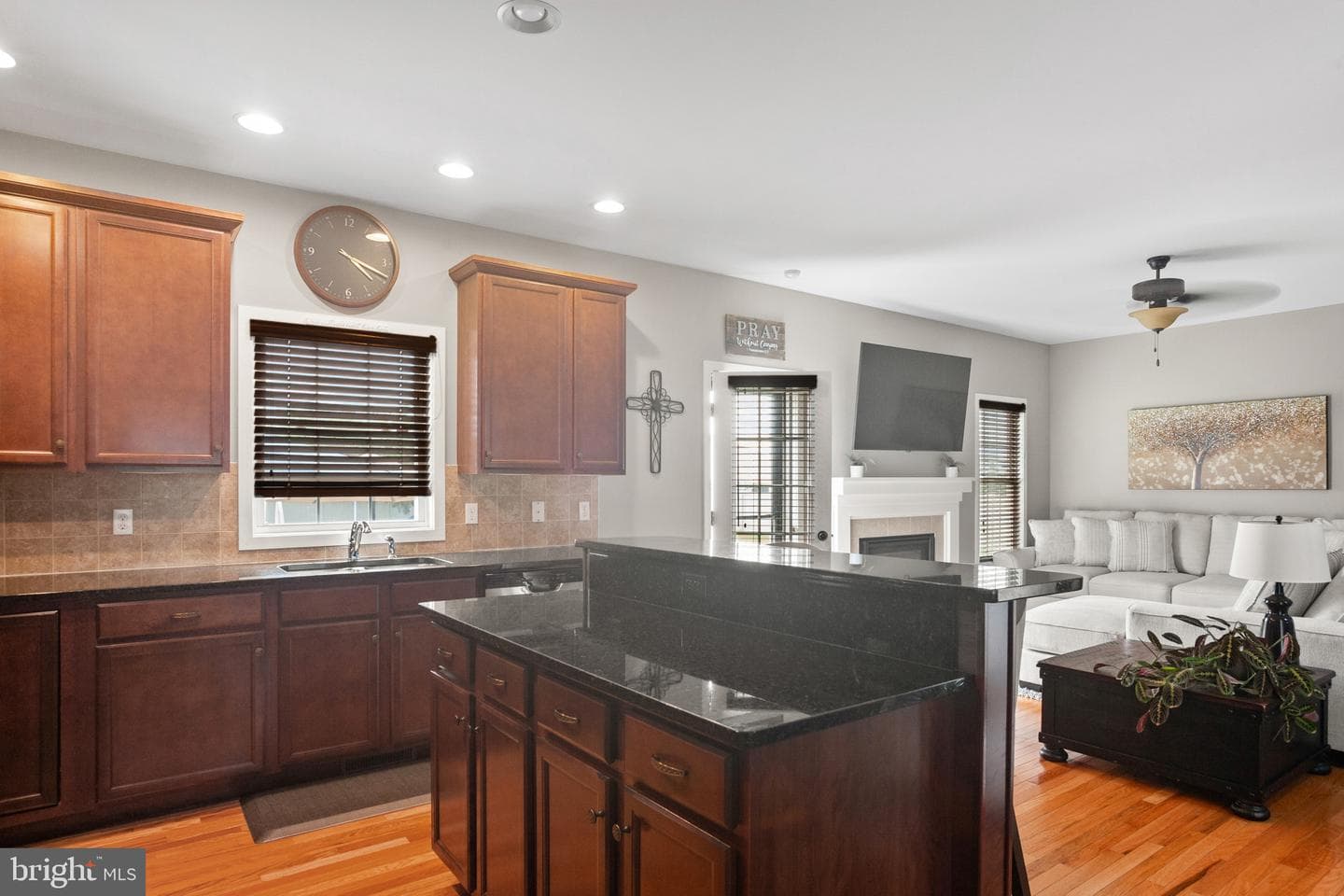 27282 Equestrian Drive photo 7