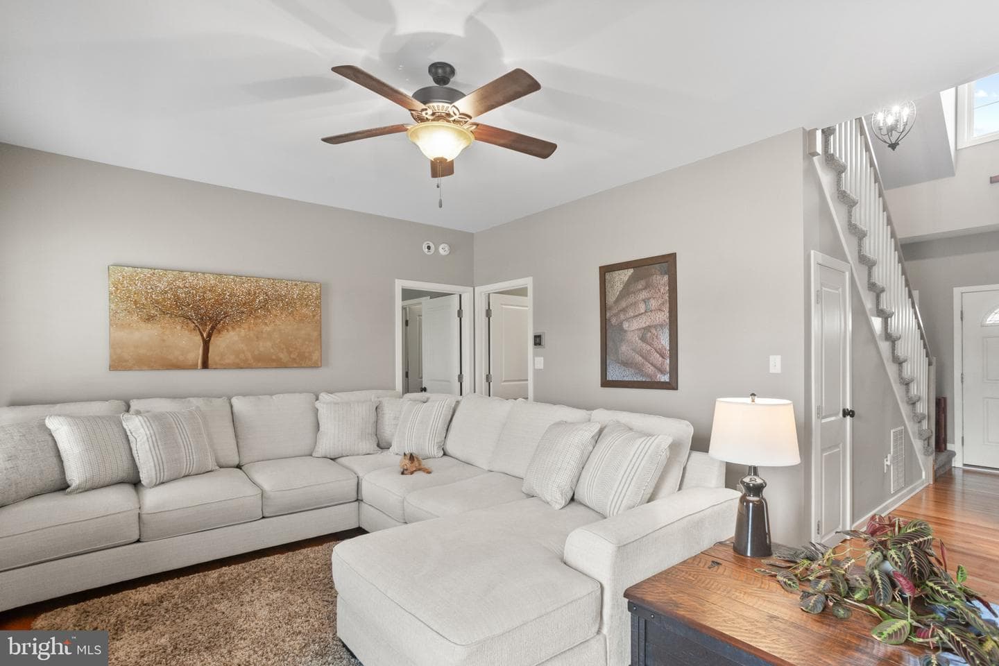 27282 Equestrian Drive photo 9