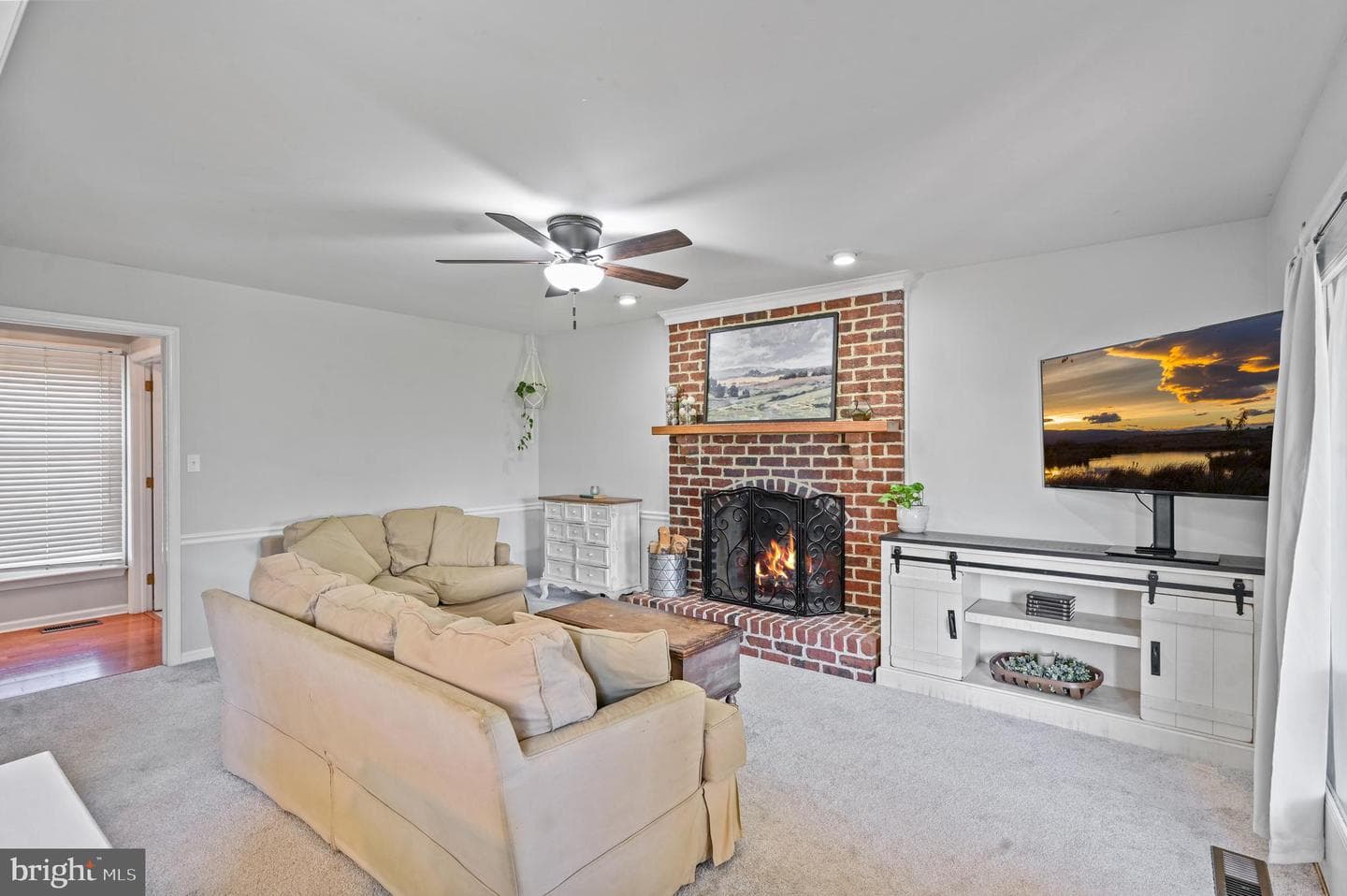 6473 Cobblestone Court photo 11