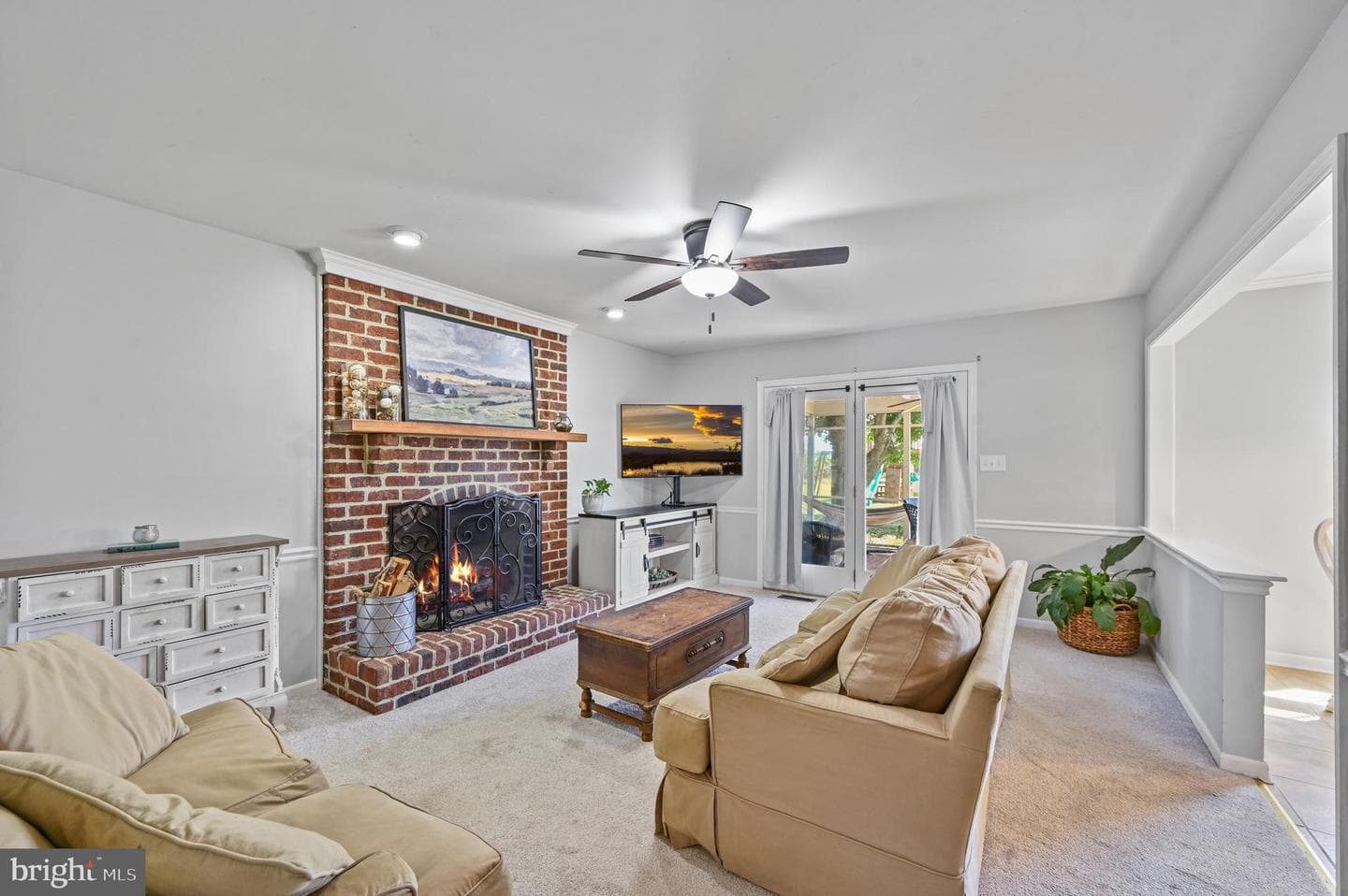 6473 Cobblestone Court photo 12