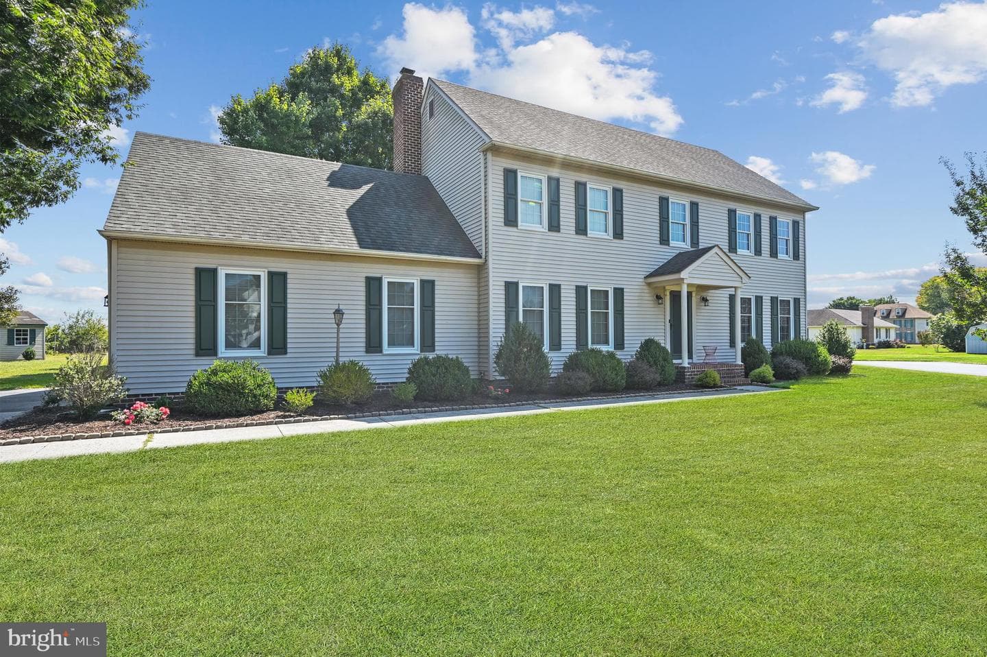 6473 Cobblestone Court photo 2