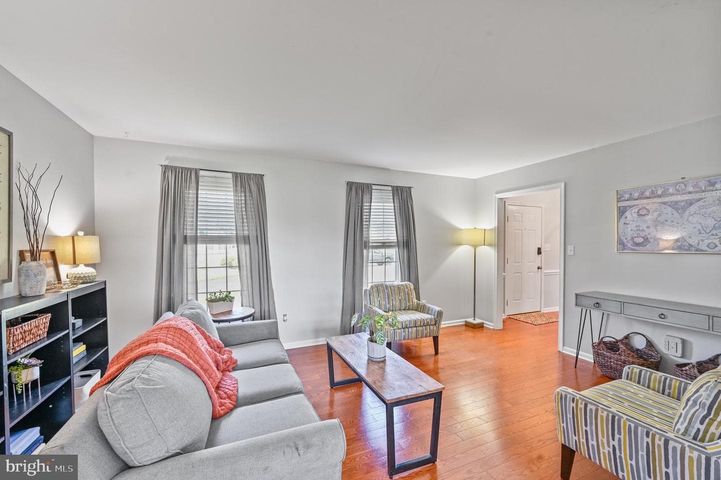 6473 Cobblestone Court photo 5
