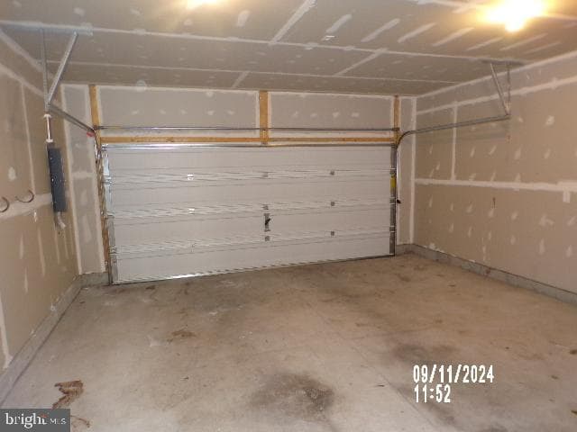 410 Twin Creeks Drive photo 14